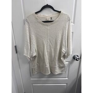 Akemi + Kin Anthropologie Oatmeal Eyelet Lace Crochet Sleeve Top Cream Medium